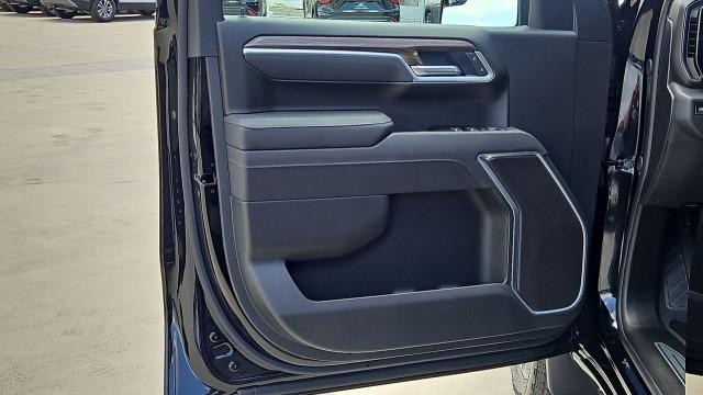 2026 Chevrolet Silverado 1500 4WD Crew Cab Standard Bed LT