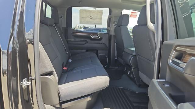 2026 Chevrolet Silverado 1500 4WD Crew Cab Standard Bed LT
