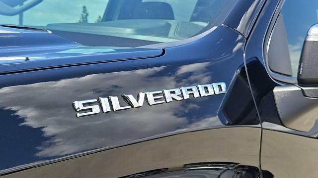 2026 Chevrolet Silverado 1500 4WD Crew Cab Standard Bed LT