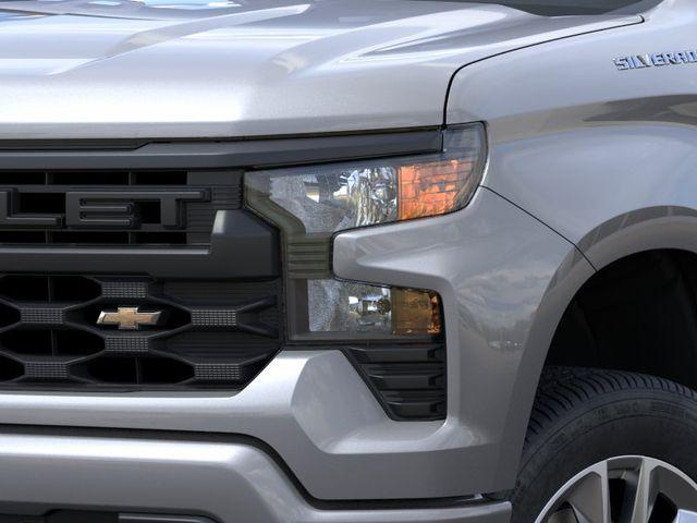 2026 Chevrolet Silverado 1500 4WD Crew Cab Short Bed Custom