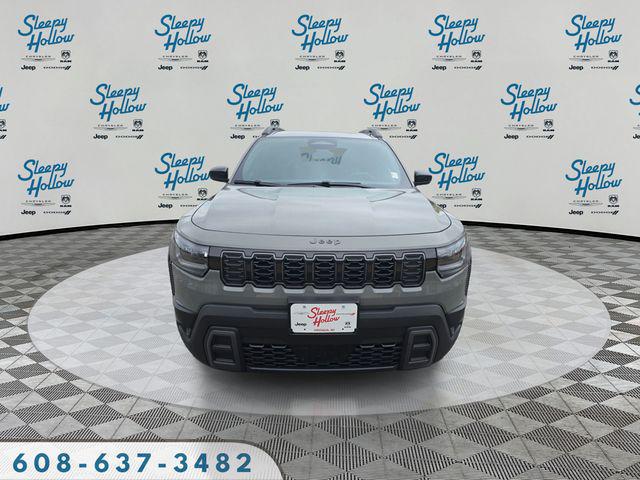 2026 Jeep Cherokee Laredo 4x4
