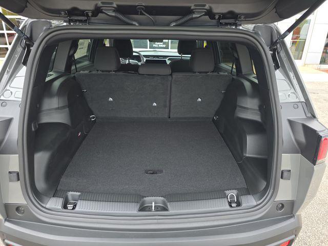2026 Jeep Cherokee Laredo 4x4