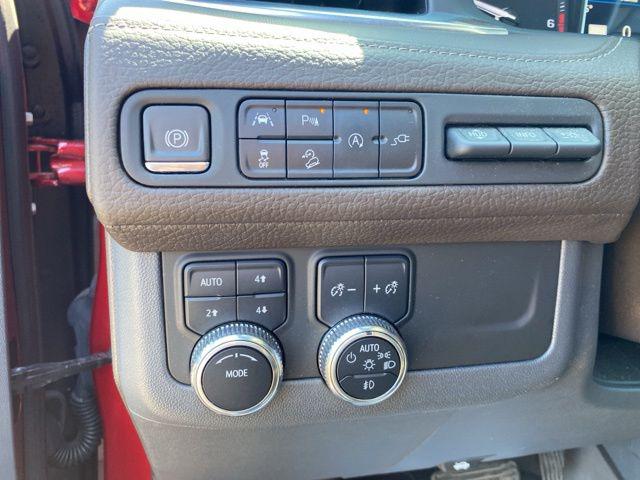 2021 GMC Yukon 4WD Denali