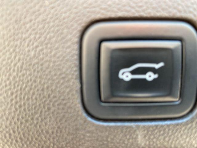 2021 GMC Yukon 4WD Denali