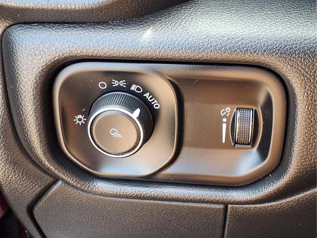 2024 Ram 2500 Tradesman Crew Cab 4x4 6'4" Box