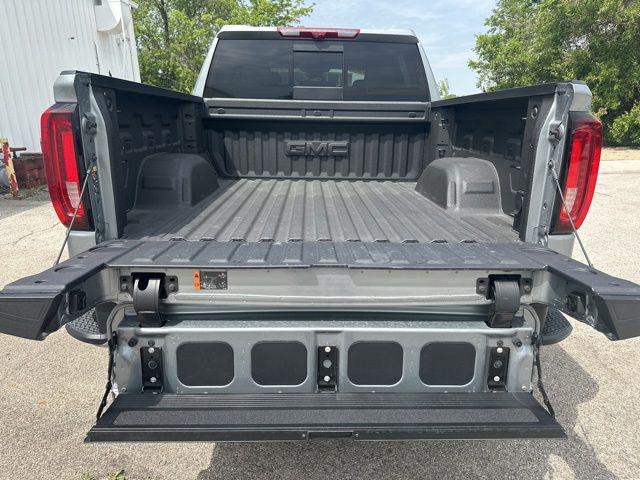 2026 GMC Sierra 1500 Crew Cab, Short Bed, AT4, 4WD