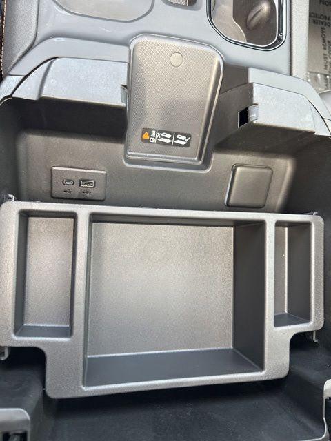 2026 GMC Sierra 1500 Crew Cab, Short Bed, AT4, 4WD