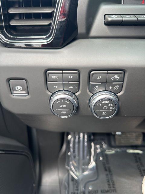 2026 GMC Sierra 1500 Crew Cab, Short Bed, AT4, 4WD