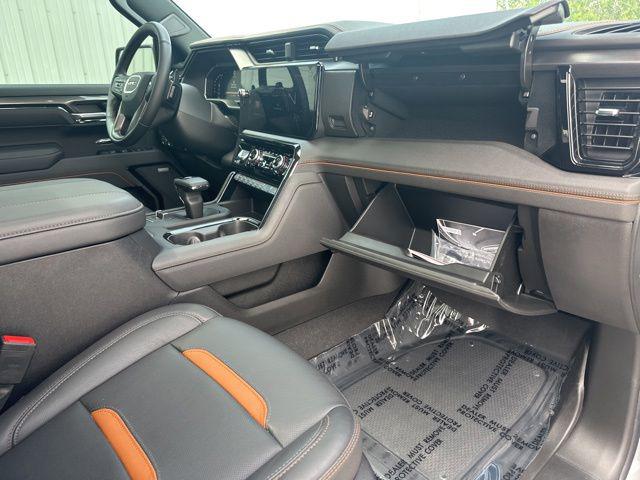 2026 GMC Sierra 1500 Crew Cab, Short Bed, AT4, 4WD