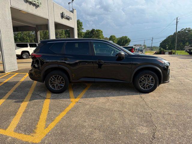 2024 Nissan Rogue S FWD