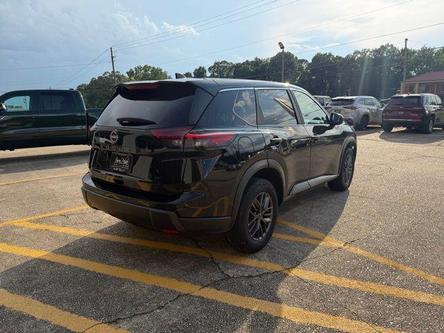 2024 Nissan Rogue S FWD