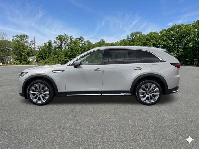 2025 Mazda X-90 3.3 Turbo Premium Plus Package