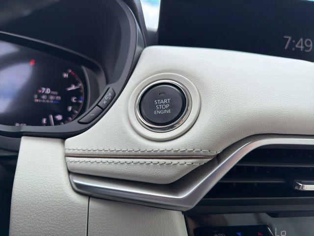 2025 Mazda X-90 3.3 Turbo Premium Plus Package