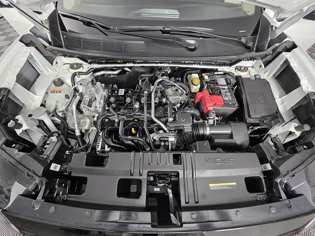 2025 Nissan Kicks SR Intelligent AWD