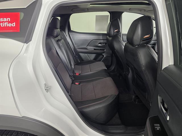 2025 Nissan Kicks SR Intelligent AWD