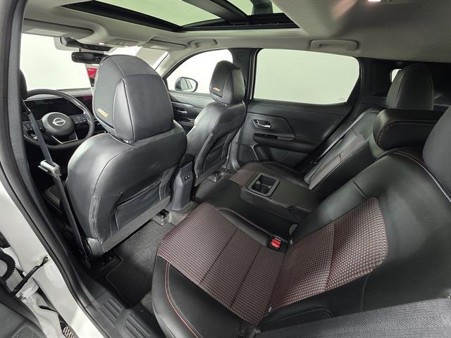 2025 Nissan Kicks SR Intelligent AWD