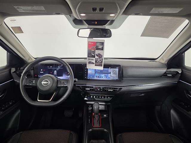 2025 Nissan Kicks SR Intelligent AWD