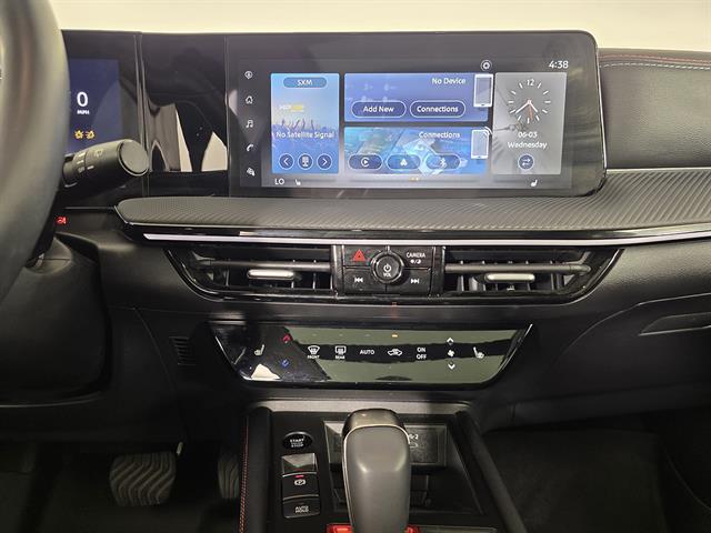 2025 Nissan Kicks SR Intelligent AWD