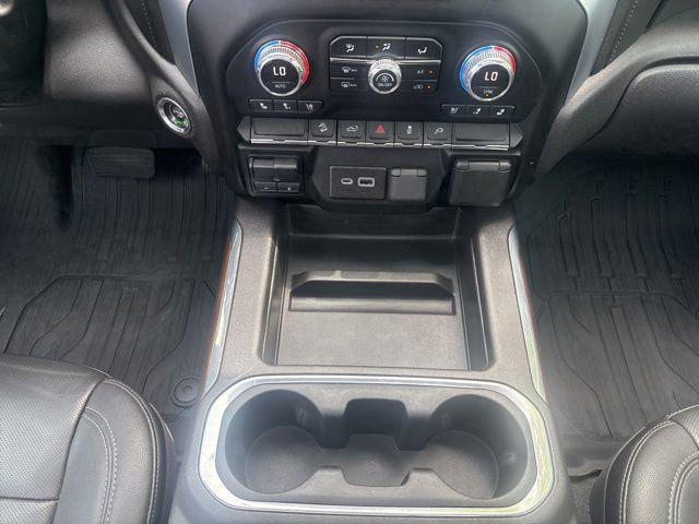 2022 GMC Sierra 1500 Limited 4WD Crew Cab Short Box SLT