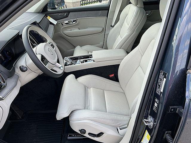 2026 Volvo XC90 Ultra, B6 AWD Gas (mild hybrid), Gasoline, Bright, 7 Seats