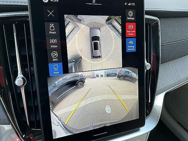 2026 Volvo XC90 Ultra, B6 AWD Gas (mild hybrid), Gasoline, Bright, 7 Seats