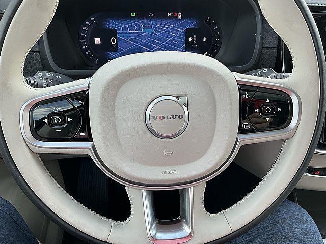 2026 Volvo XC90 Ultra, B6 AWD Gas (mild hybrid), Gasoline, Bright, 7 Seats