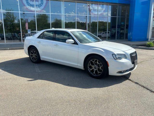 2016 Chrysler 300 300S
