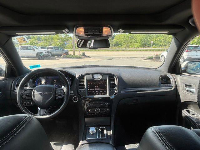 2016 Chrysler 300 300S