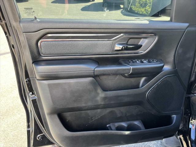 2020 Ram 1500 Big Horn Crew Cab 4x4 5'7" Box