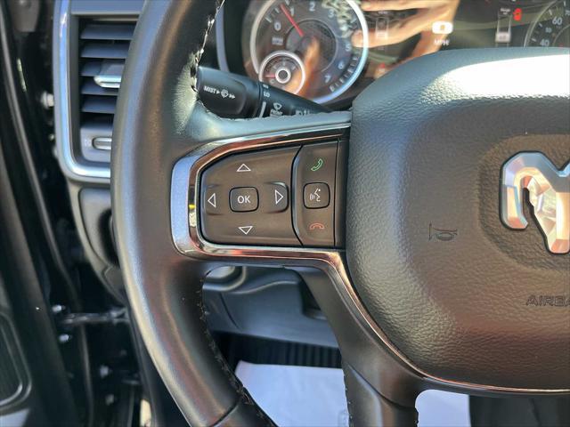 2020 Ram 1500 Big Horn Crew Cab 4x4 5'7" Box