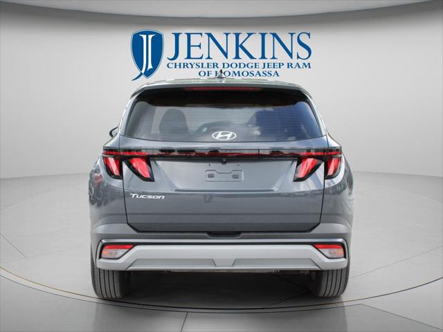 2025 Hyundai Tucson SE