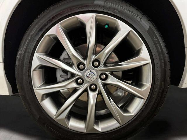 2025 Buick Encore GX Avenir AWD