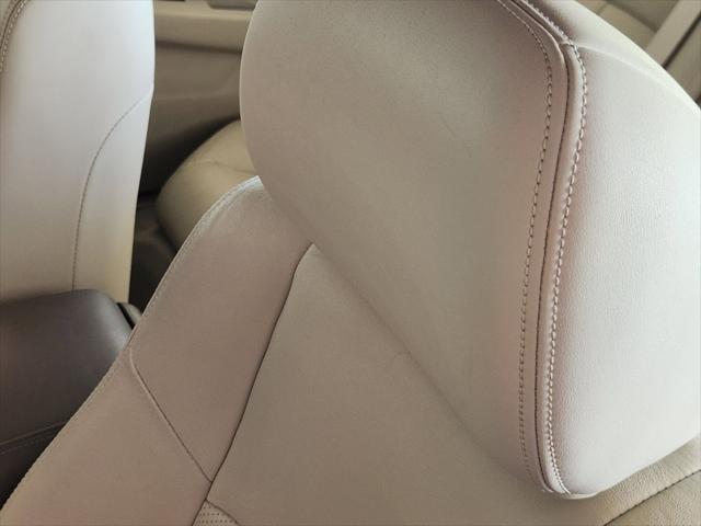 2015 INFINITI Q40 Base