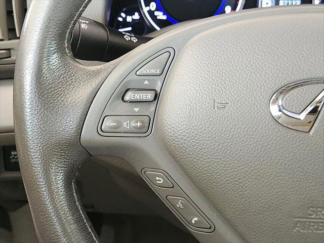 2015 INFINITI Q40 Base