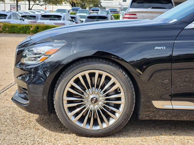 2019 Kia K900 Luxury