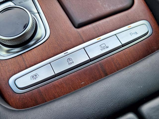2019 Kia K900 Luxury