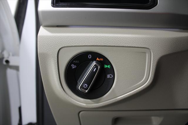 2023 Volkswagen Atlas 3.6L V6 SEL Premium R-Line