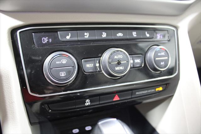 2023 Volkswagen Atlas 3.6L V6 SEL Premium R-Line