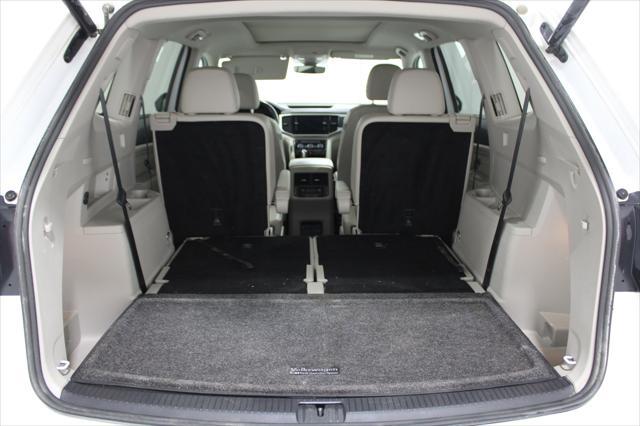 2023 Volkswagen Atlas 3.6L V6 SEL Premium R-Line