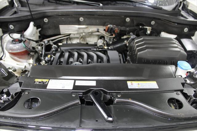 2023 Volkswagen Atlas 3.6L V6 SEL Premium R-Line