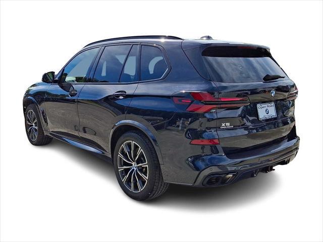 2024 BMW X5 M60i