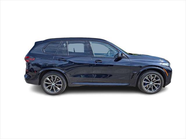 2024 BMW X5 M60i