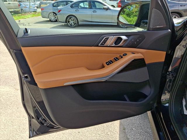 2024 BMW X5 M60i