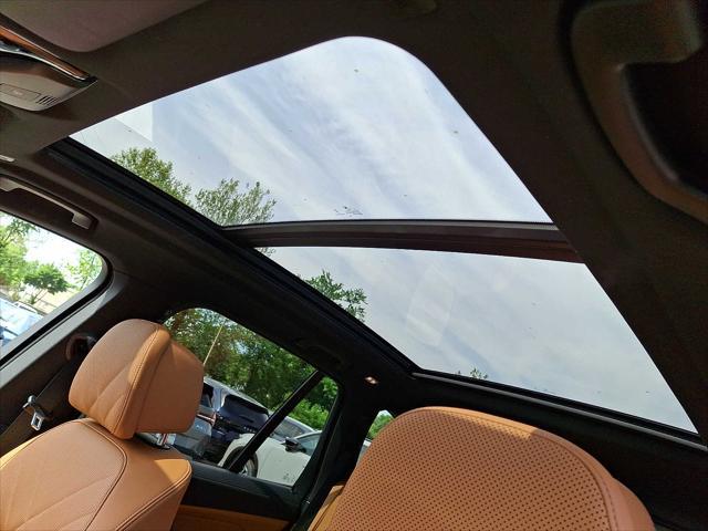 2024 BMW X5 M60i