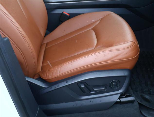 2021 Audi Q8 Premium Plus 55 TFSI quattro Tiptronic