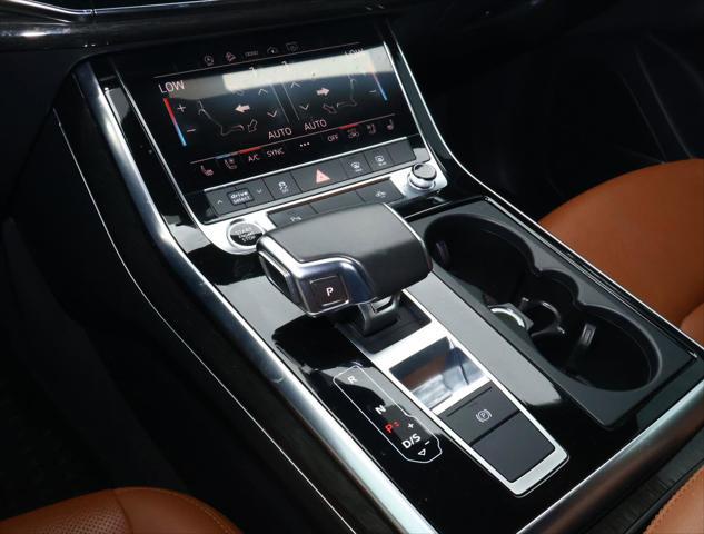 2021 Audi Q8 Premium Plus 55 TFSI quattro Tiptronic