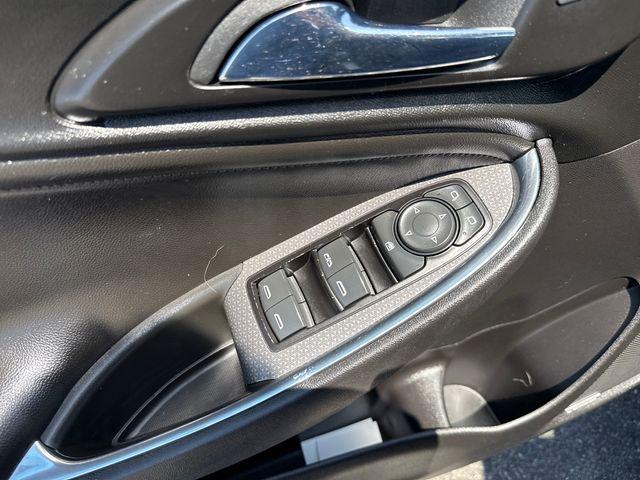 2017 Chevrolet Malibu 1LT