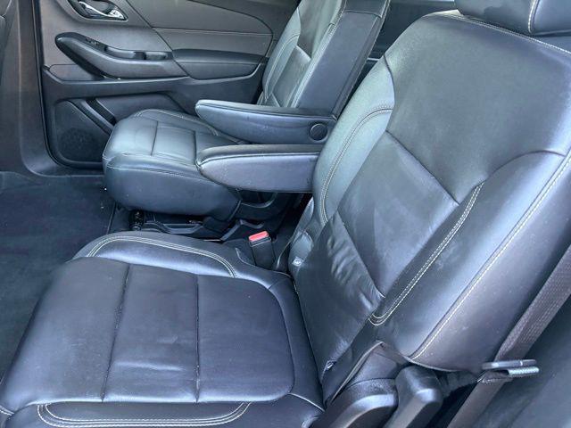 2022 Chevrolet Traverse AWD LT Leather