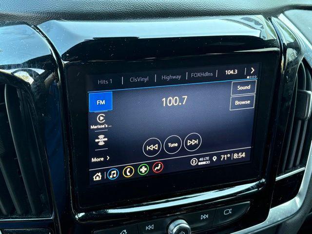 2022 Chevrolet Traverse AWD LT Leather