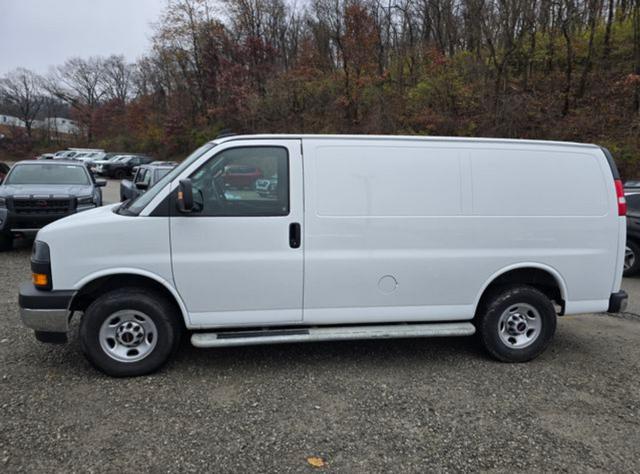 2024 GMC Savana Cargo RWD 2500 Regular Wheelbase Work Van